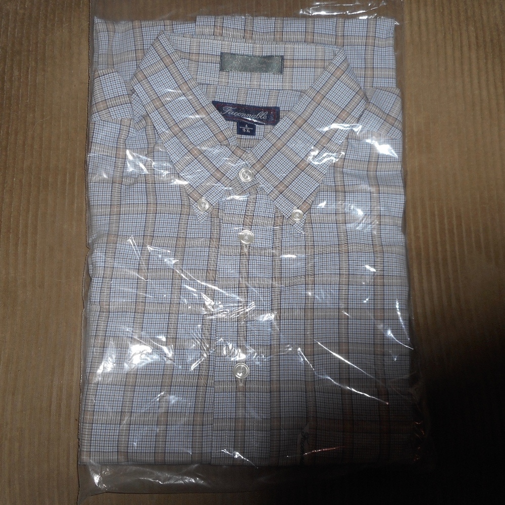 brand new Faconnable Men's dress shirt